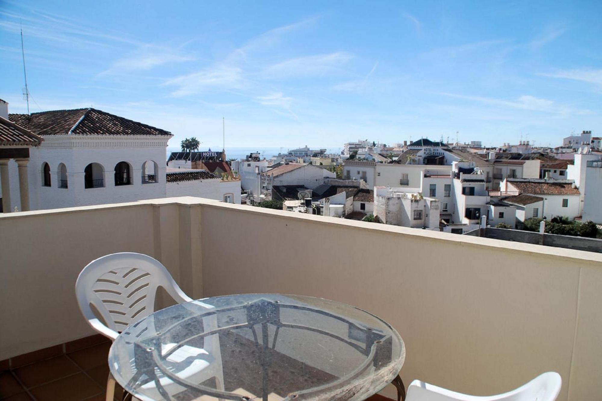 Apartamentos Plaza Nerja Esterno foto